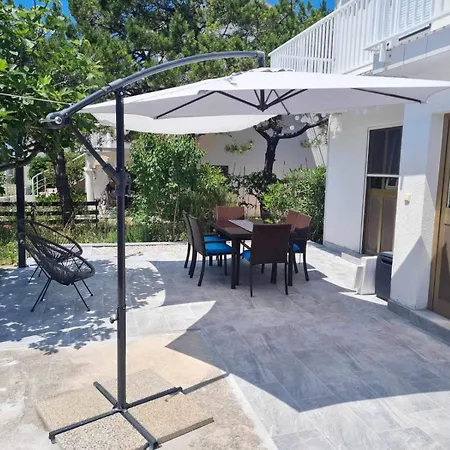 Vacation With Garden