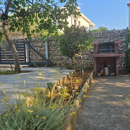 Vacation With Garden