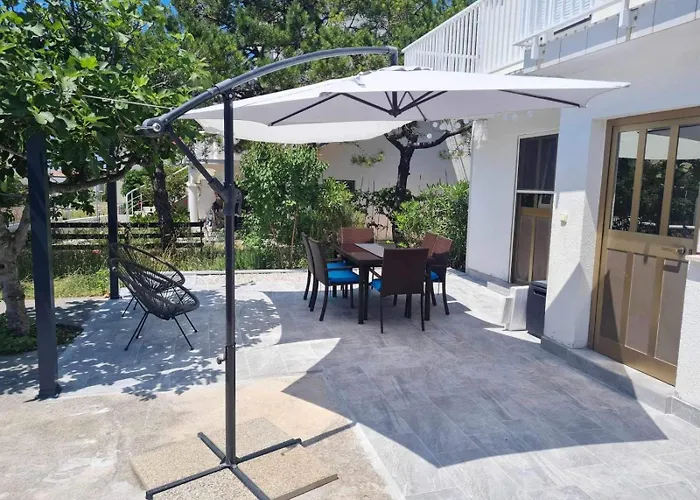 Vacation With Garden
